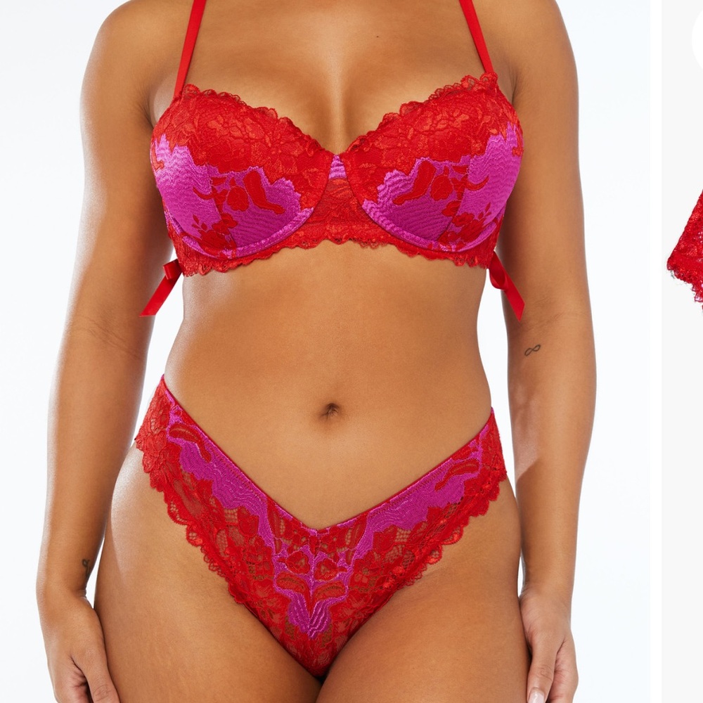 Savage X Fenty Red & Pink LACE'D UP PADDED LOW BALCONETTE & PANTY Set 34DD Large